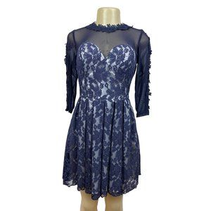 Chi Chi London Women’s Blue Mesh Dress Sz 2